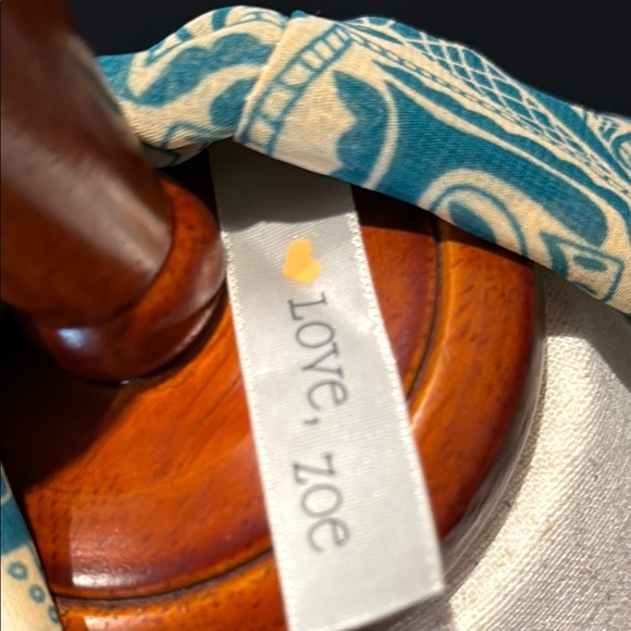 Love, Zoe Patterned Open Front Women's Wrap, size Medium - Picture 2 of 8